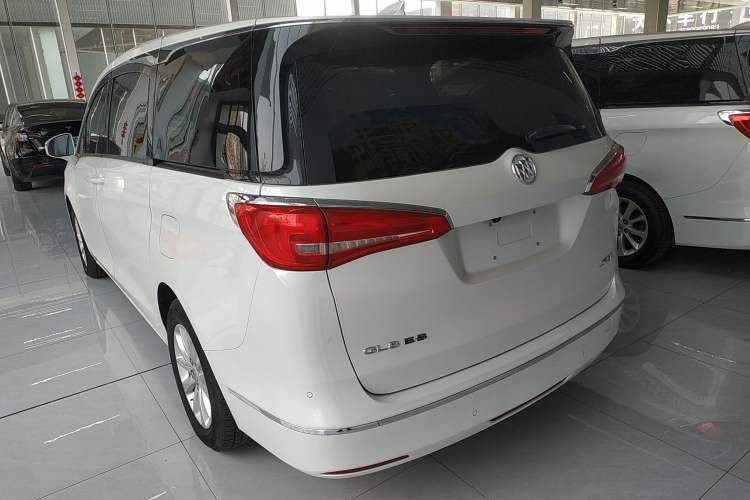 Used Buick GL8 2018 ES 28T Comfort Model China VI Standard