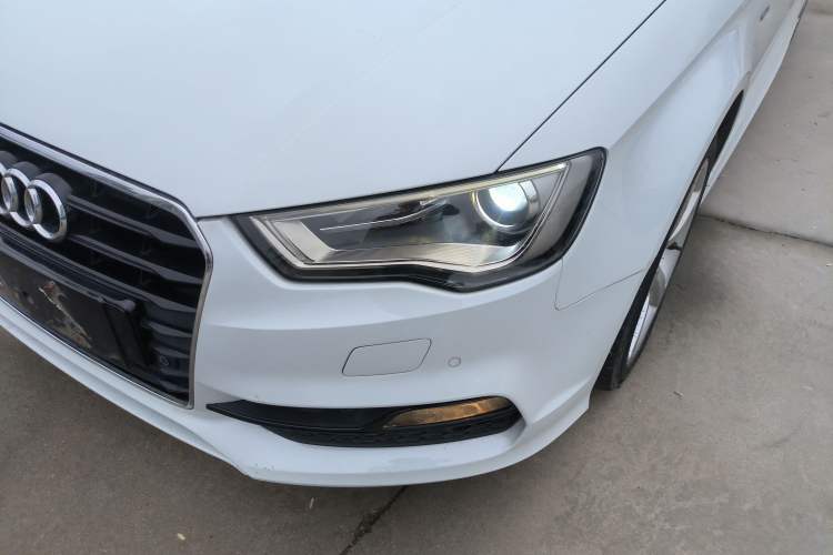 Used Audi A3 2015 Limousine 45 TFSI S line Luxury Model
