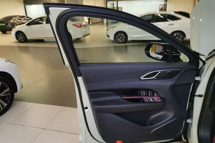 Used Hongqi HS3 PHEV 2024 PHEV 115km Jingwei Edition