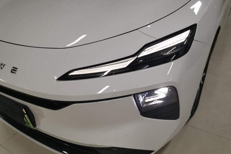 Used Roewe D6 2025 450km Deluxe Edition