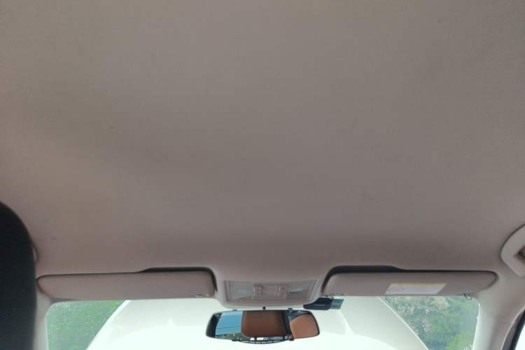 Used Volkswagen Lamando 2017 230TSI DSG Fashion Edition
