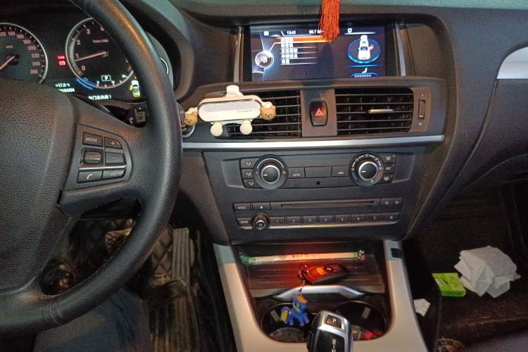 Used BMW X3 2016 sDrive20i Audio And AC Panel