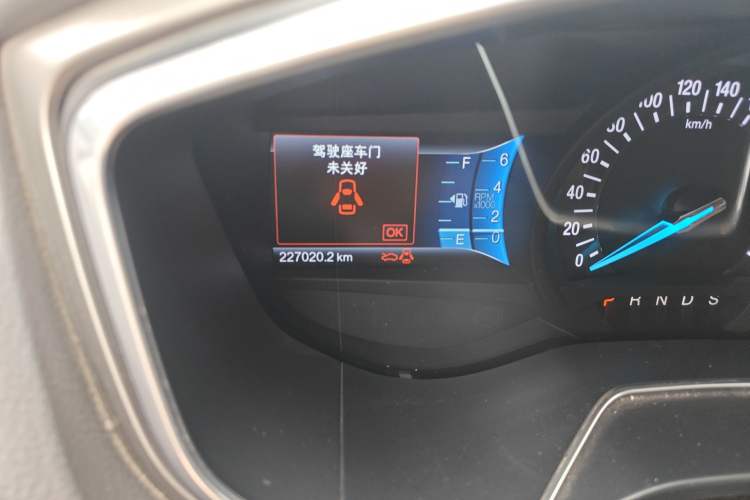 Used Ford Mondeo 2013 2.0L GTDi 200 Luxury Model