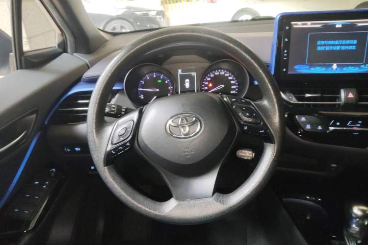 Used Toyota C-HR 2018 2.0L Leading Edition China V-standard
