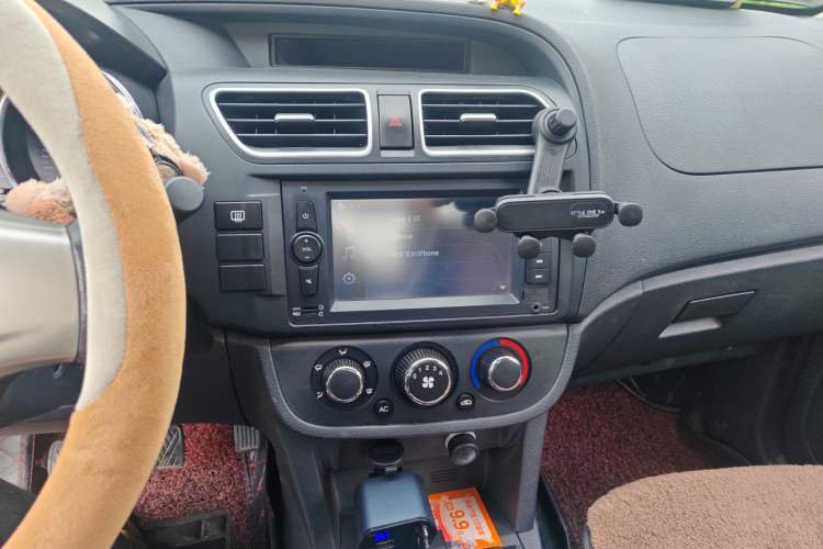 Used HYOSOW S2 2015 1.5L Manual Base Version China V
