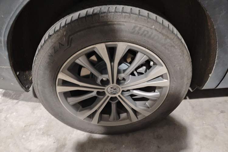 Used Buick Envision 2021 Encore Plus 652T Five-Seat Luxury Model