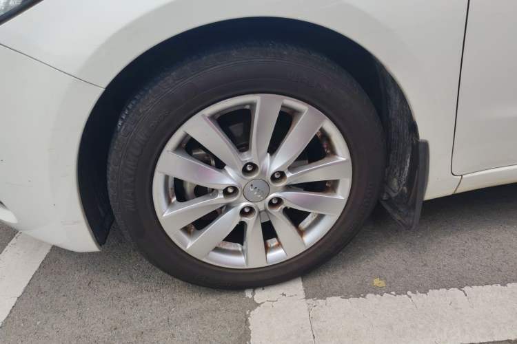 Used Kia K3 2013 1.6L Automatic GLS