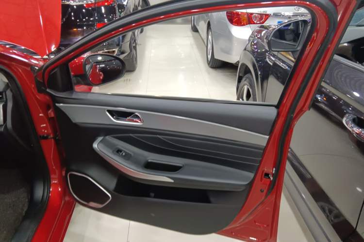 Used Chery Arrizo 5 2019 1.5L CVT Zizai Edition China V Standard