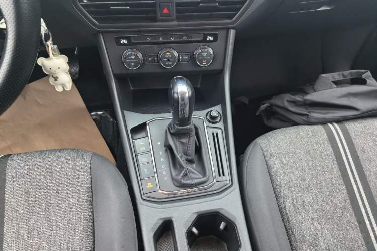 Used Volkswagen Lavida Pure Electric 2019 Low-Trim Version Gear Lever