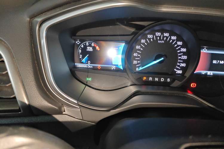 Used Ford Mondeo 2018 EcoBoost 200 Intelligent Control Luxury Model China V Standard