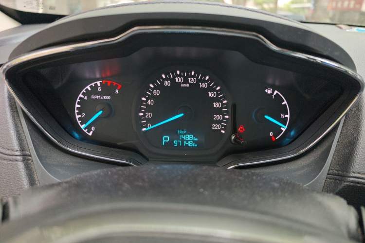 Used Ford Escort 2015 1.5L Automatic Fashion Model