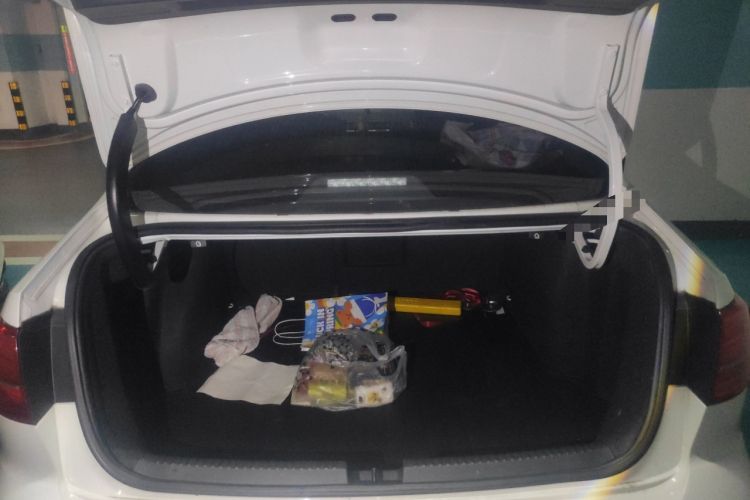 Used Volkswagen Sagitar 2017 230TSI Automatic Comfort Version