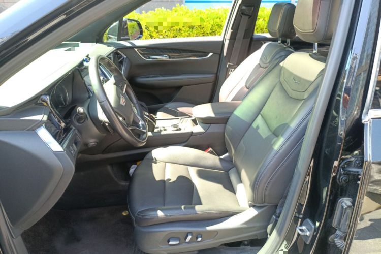 Used Cadillac XT6 2021 2.0T 6-Seater Two-Wheel Drive Luxury Version
