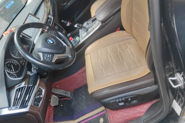 Used BMW X5 2017 xDrive28i Left Front Seat