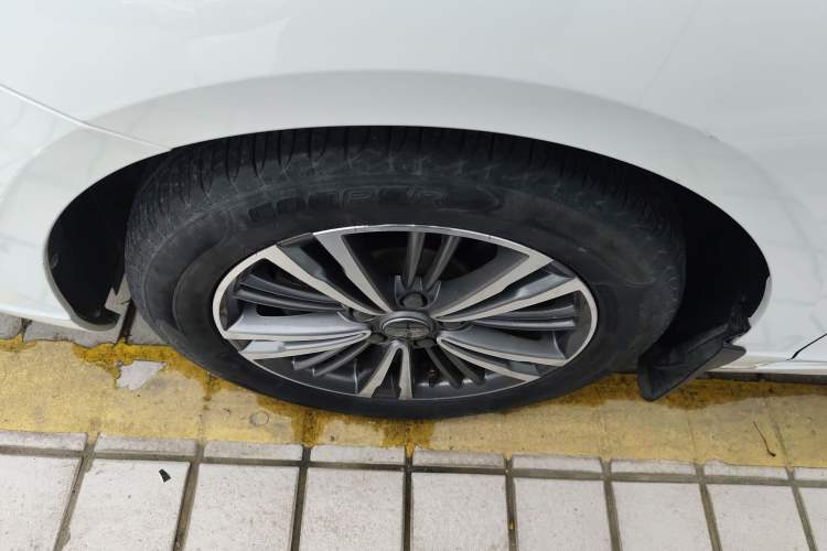 Used Roewe i5 2019 1.5L Automatic 4G Connected Langhao Edition Exterior 4