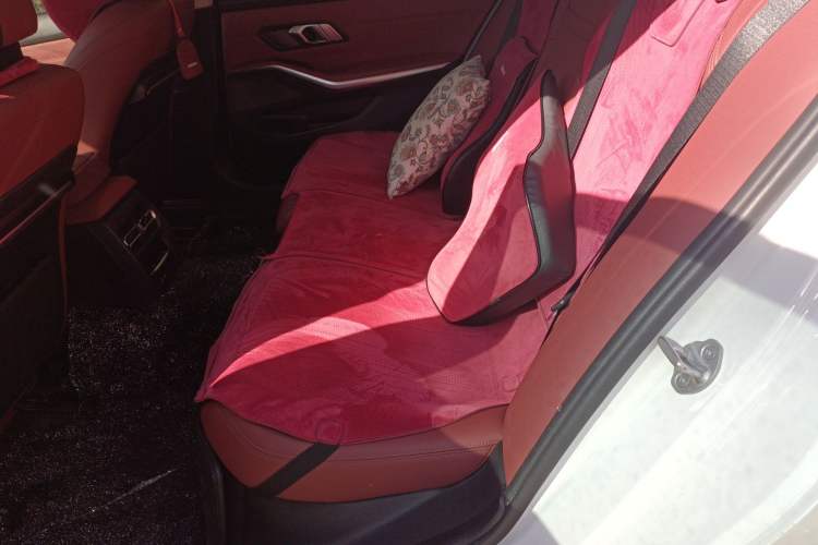 Used BMW 3 Series 2021 Second Facelift 320Li M Sport Package Left Rear Seat