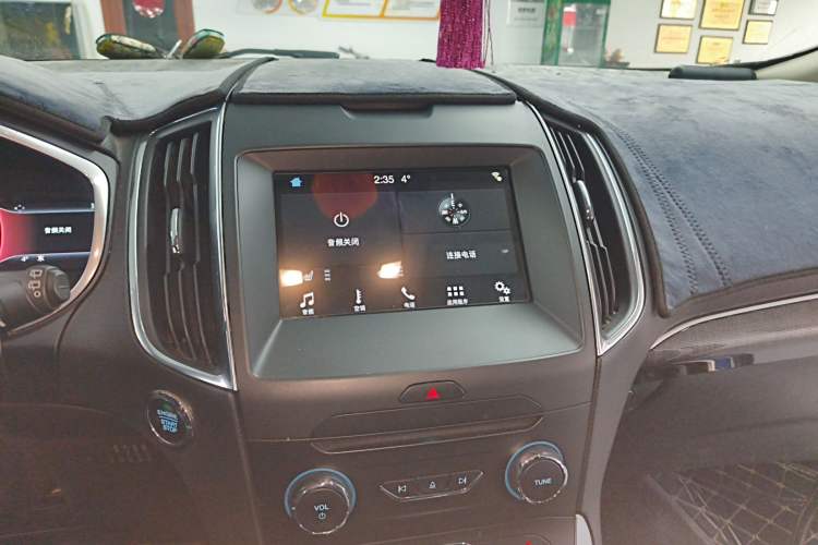 Used Ford Edge 2018 EcoBoost 245 Two-Wheel-Drive Titanium 7-Seater China V Standard
