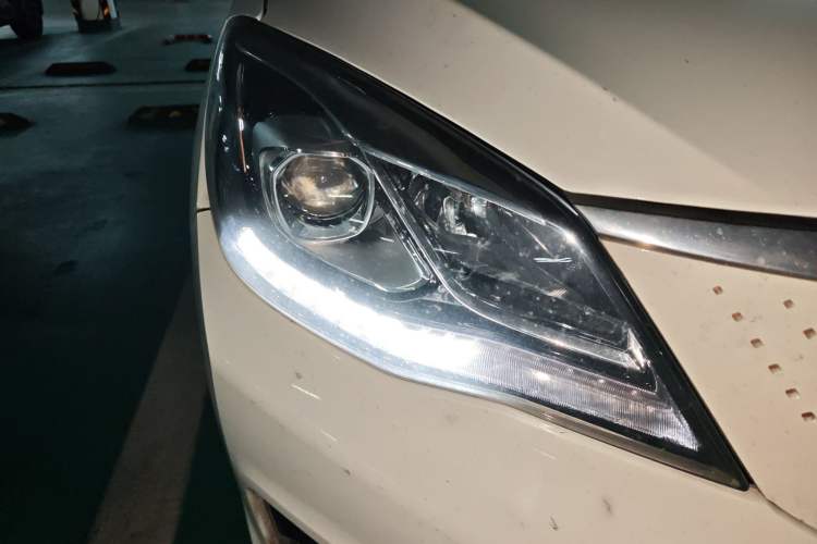 Used Dongfeng Aeolus E70 2021 Revised Version 500 Pro Ultra-Comfort Edition
