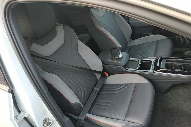 Used Volkswagen ID.4 CROZZ 2024 PRIME
