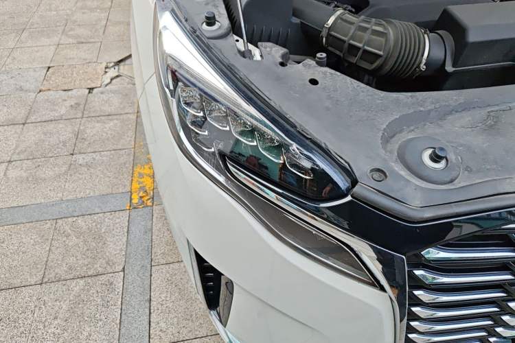 Used Buick GL8 2023 ES Lu Zun Deluxe Model