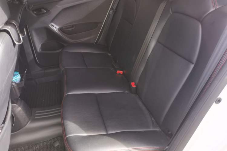 Used Peugeot 301 2014 1.6L Manual Comfort Edition