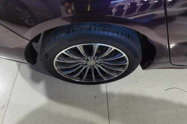 Used Zotye Z700 2016 1.8T DCT Elegant Version
