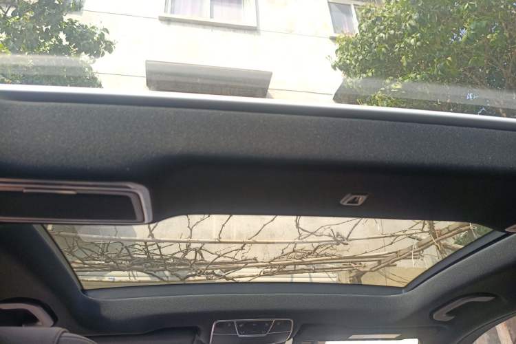 Used Mercedes-Benz S-Class 2014 S 320 L Luxury Model
