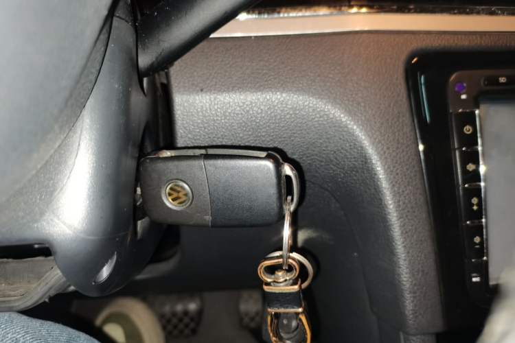 Used Volkswagen Bora 2013 1.6L Automatic Comfort Model Vehicle Key