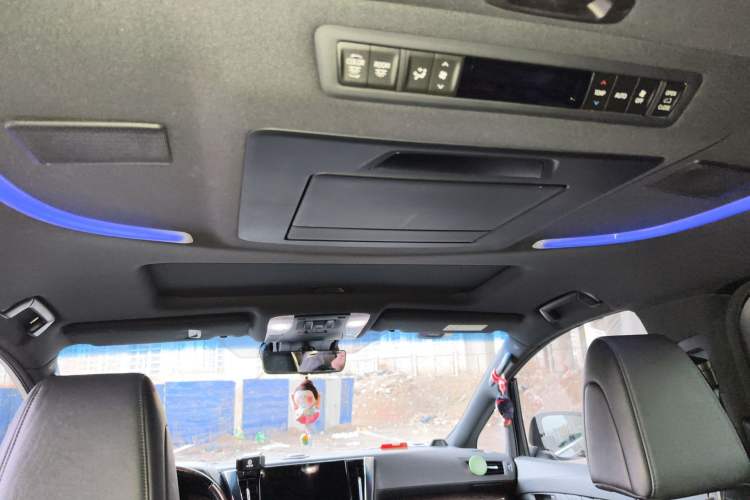 Used Toyota Vellfire 2019 Dual-Engine 2.5L HV Prestige Edition
