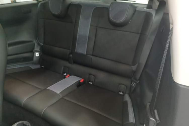 Used MINI Electric COOPER 2024 452km COOPER SE Artist