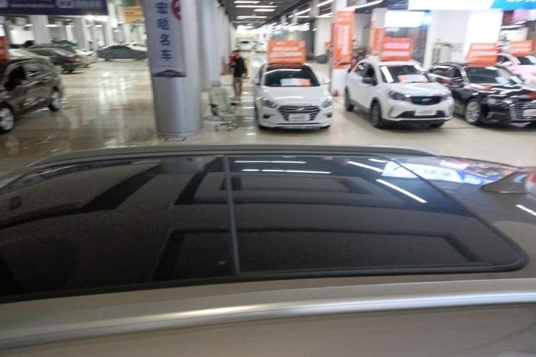 Used BYD Song PLUS New Energy 2024 Honor Edition EV 520km Luxury Model Roof