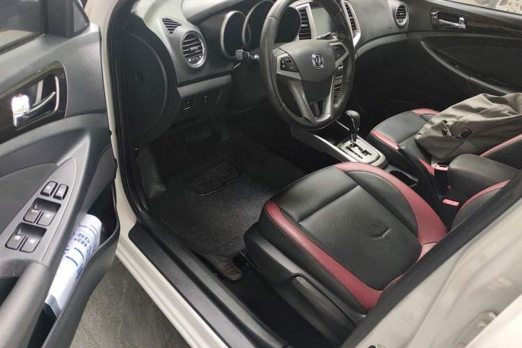 Used CHANGAN Eado 2015 1.6L Automatic Junku Model China V Standard Driver Seat