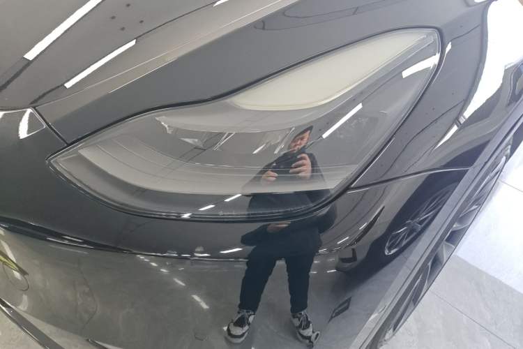 Used Tesla Model Y 2021 Standard Range Rear-Wheel Drive Version