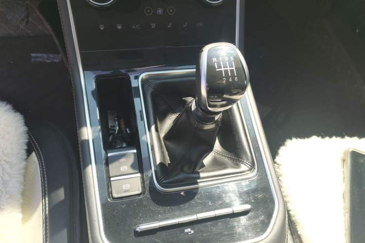 Used Chery Tiggo 8 2024 Honor Edition 230TCI Manual Advanced Version 5 Seats Gear Lever