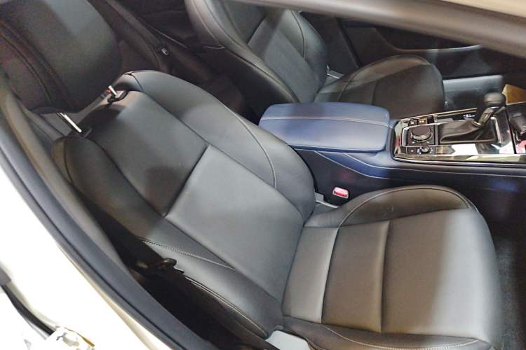 Used Mazda CX-30 2020 2.0L Automatic Joyful Model
