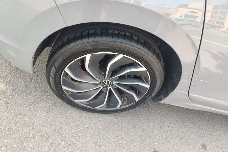 Used Volkswagen Golf 2021 280TSI DSG Pro Right Rear Wheel Hub