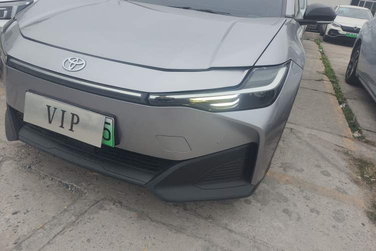 Used Toyota bZ3 2023 517 km Elite PRO