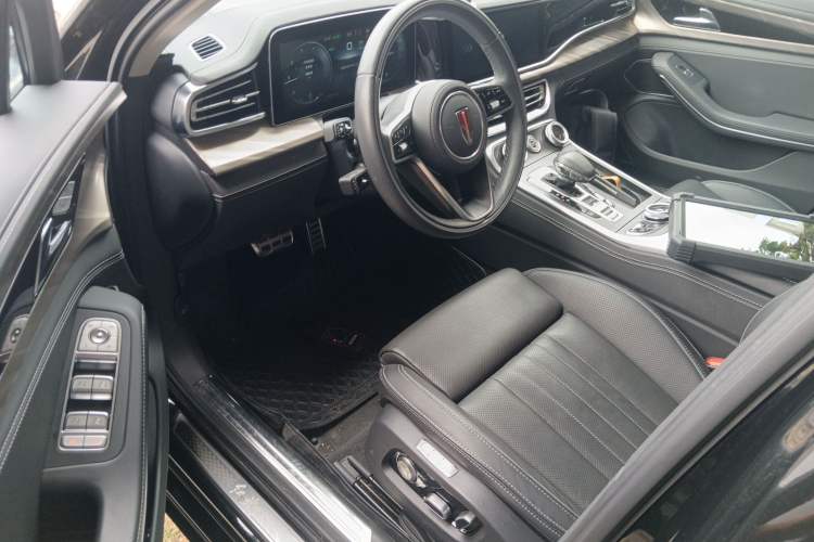 Used Hongqi H9 2023 2.0T Smart Connect Flagship Edition

