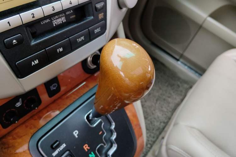 Used Lexus RX Classic 2006 350 Gear Lever