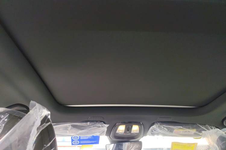 Used Volvo XC60 2025 B5 Four-Wheel Drive Smart & Advanced Luxury Edition
