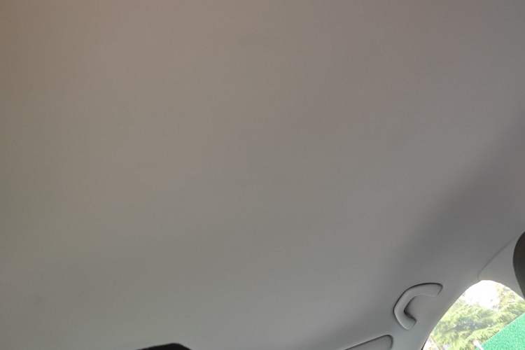 Used Volkswagen Polo 2014 1.4L Manual Fashion Edition Headliner