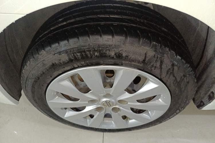 Used Nissan Sylphy EV 2020 Comfort Edition Left Front Wheel Hub