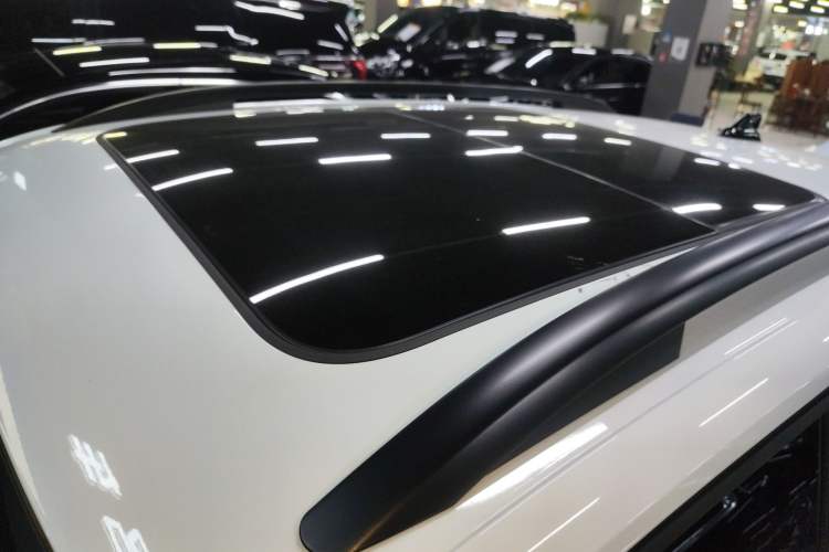 Used Volkswagen Tharu 2025 New Sharp 1.5L Ambitious Edition Roof