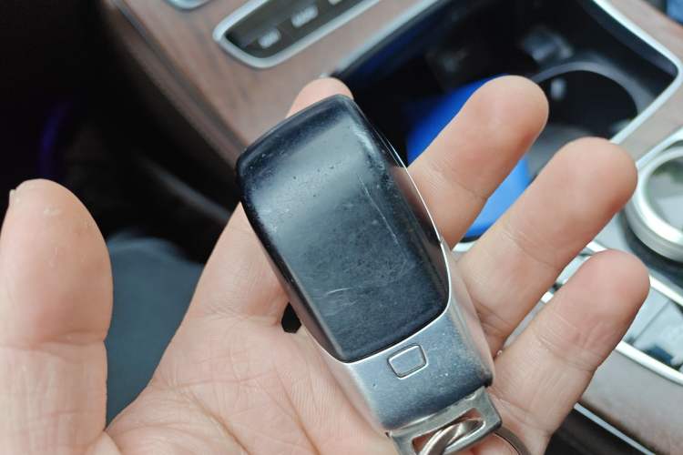 Used Mercedes-Benz E-Class 2018 E 300 L Luxury Model
