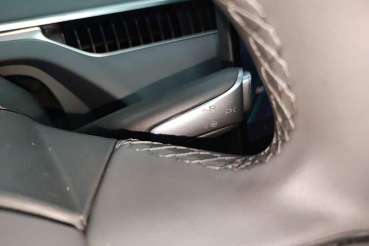 Used XPeng MONA M03 2025 600 with Ultra-Long Range Max Gear Lever