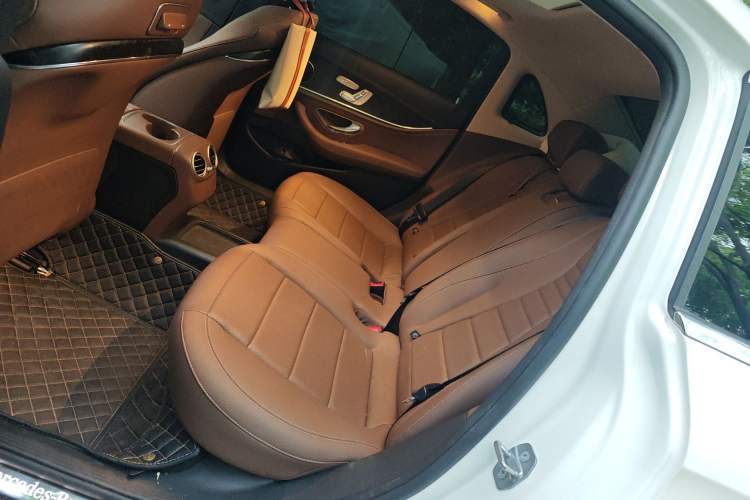 Used Mercedes-Benz E-Class 2019 E 300 L Sport Luxury Edition