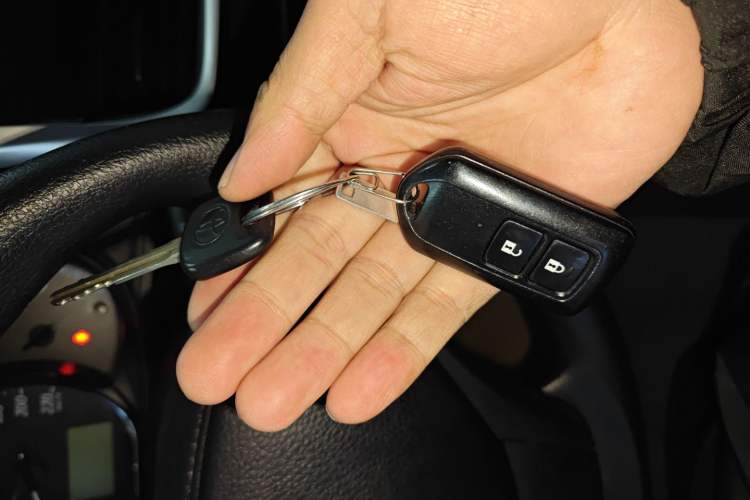 Used Toyota YARiS L Zhi Xuan 2019 1.5E CVT Dynamic Edition China VI compliant
