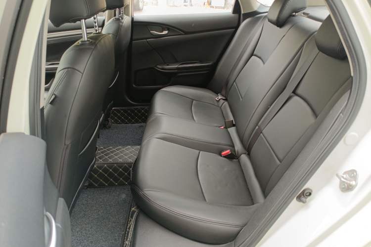 Used Honda Civic 2016 180TURBO CVT Comfort Version
