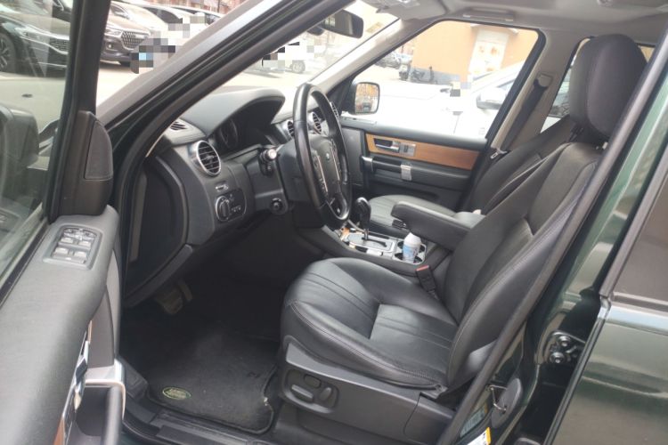 Used Land Rover Discovery 2010 5.0 V8 HSE Gasoline Model
