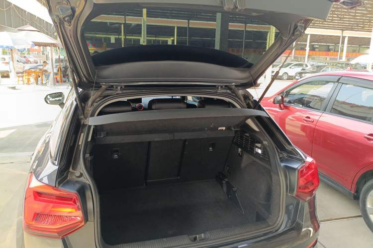 Used Audi Q2L 2018 35 TFSI Launch Exclusive Edition China VI
